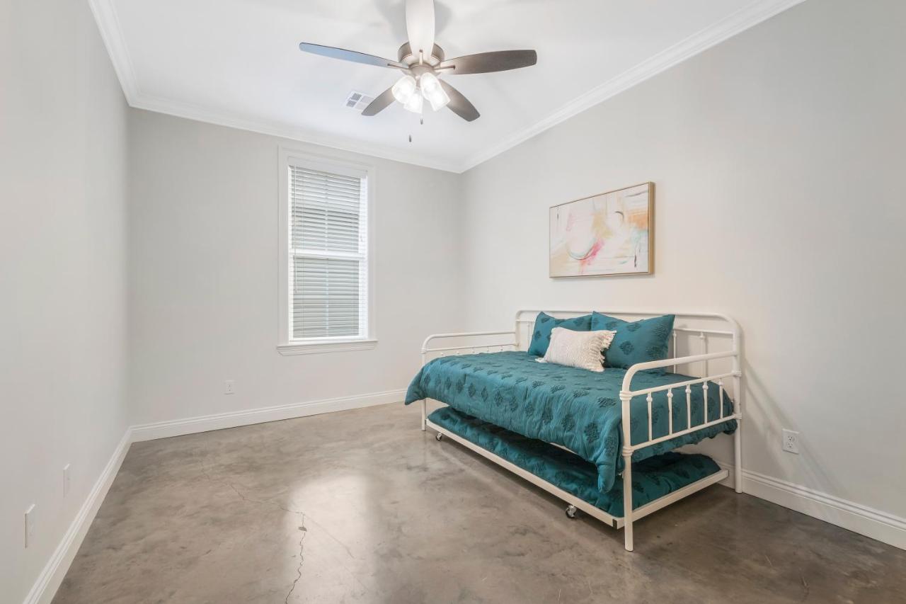 Charming Cottage Built In 2019 Lafayette Extérieur photo